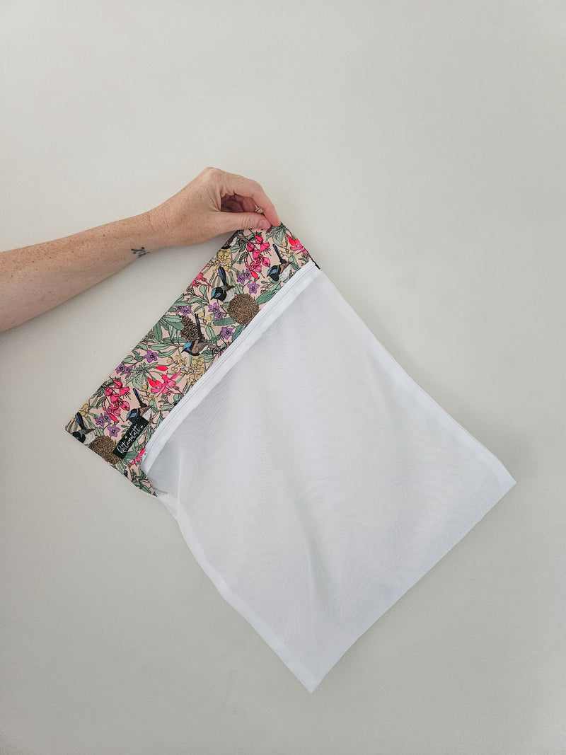 Fairy Wren laundry/garment bags